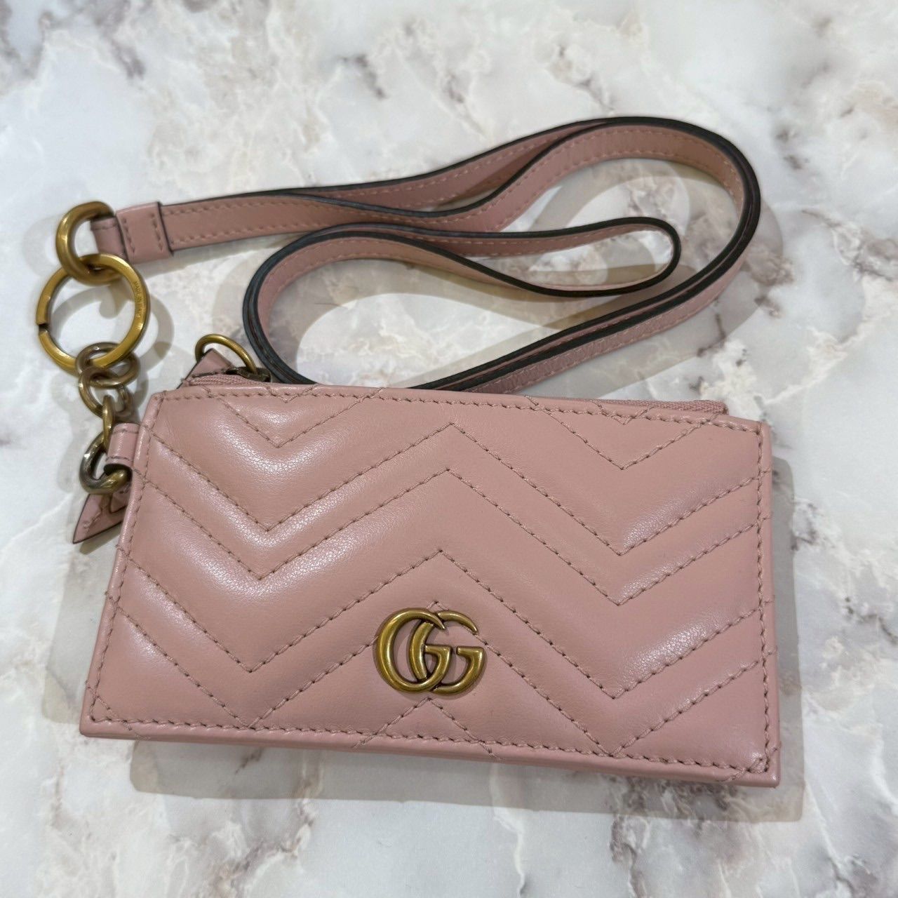 GUCCI GGマーモント レザー コインケース ピンク