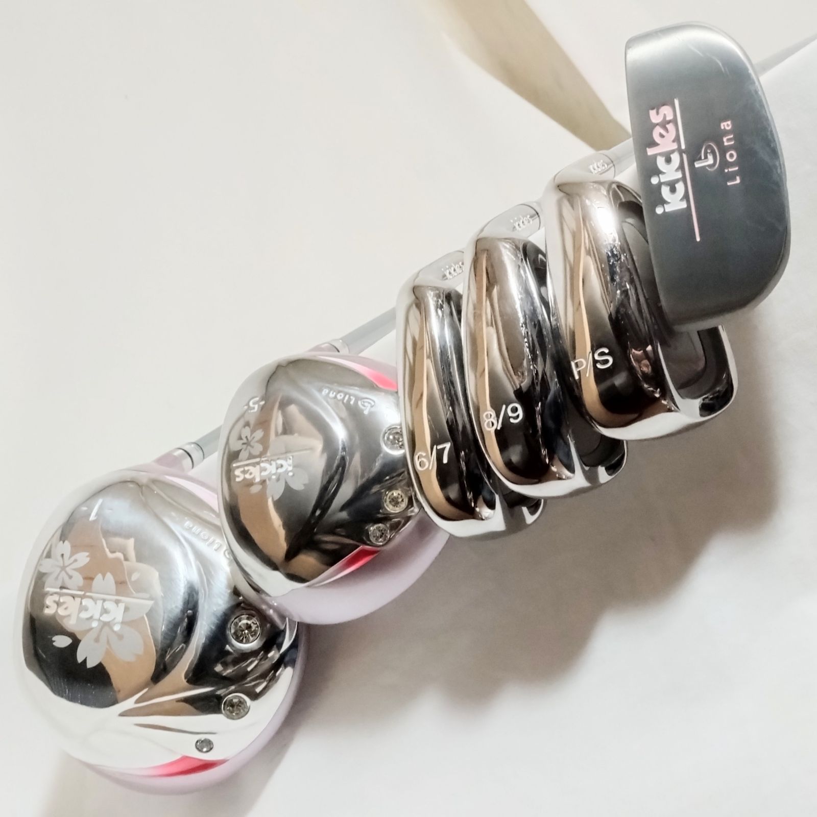 icicles Liona サクラ レディース ゴルフクラブセット 6本セット クラブケース付き 入門用 女性用 ドライバー フェアウェイウッド アイアン パター