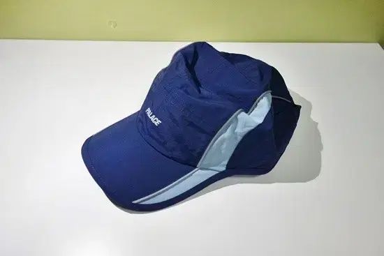 Palace PALACE パレス ランナー キャップ ネイビー