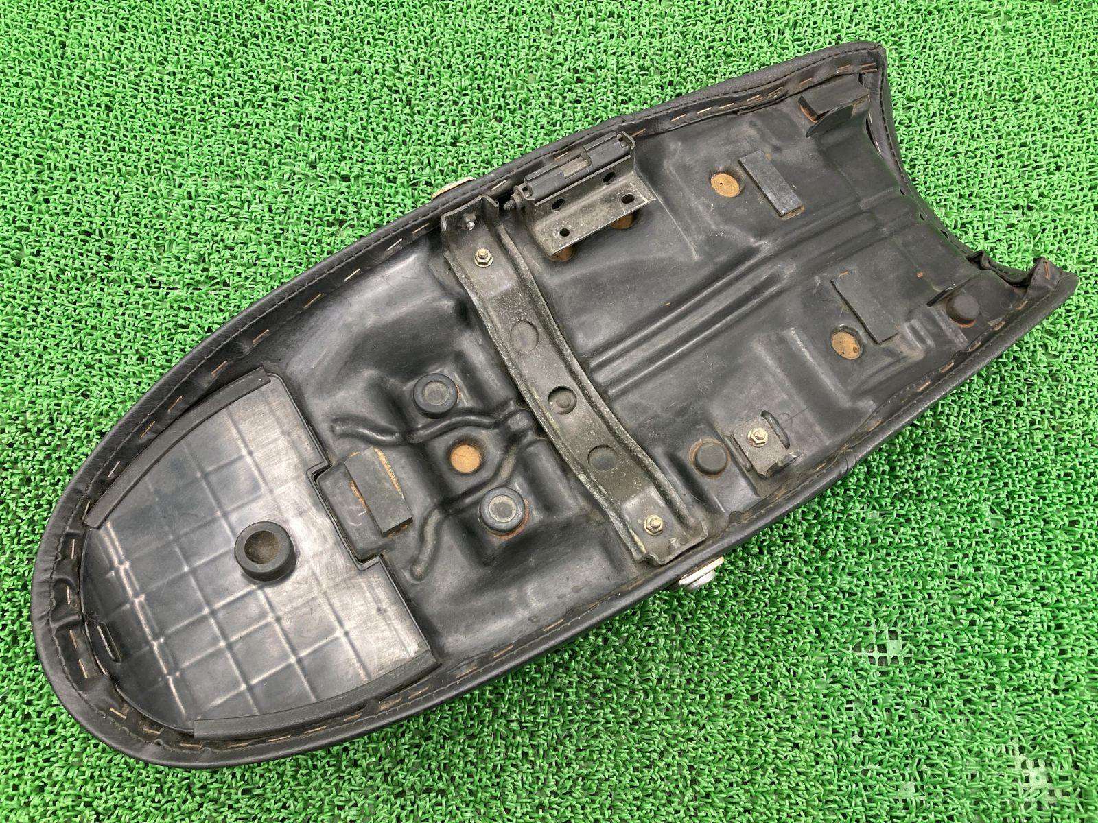 GB400TT シート ホンダ 純正 中古 バイク 部品 希少品 GB500TTにも