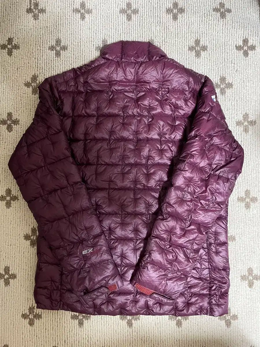 mont-bell モンベル 軽量ダウン バーガンディー KANDAIZUMI_COM