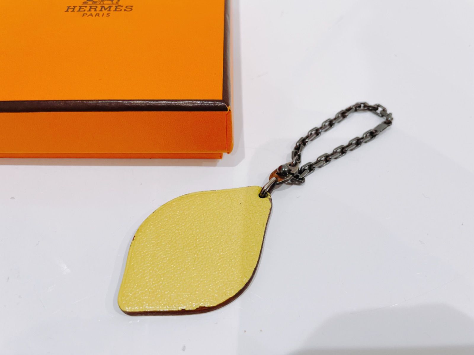 HERMES エルメス レモン フルーツチャーム レザー シルバー金具