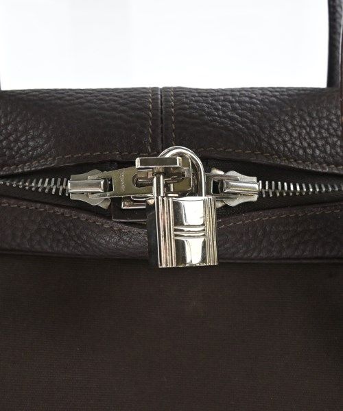 キャリーケース