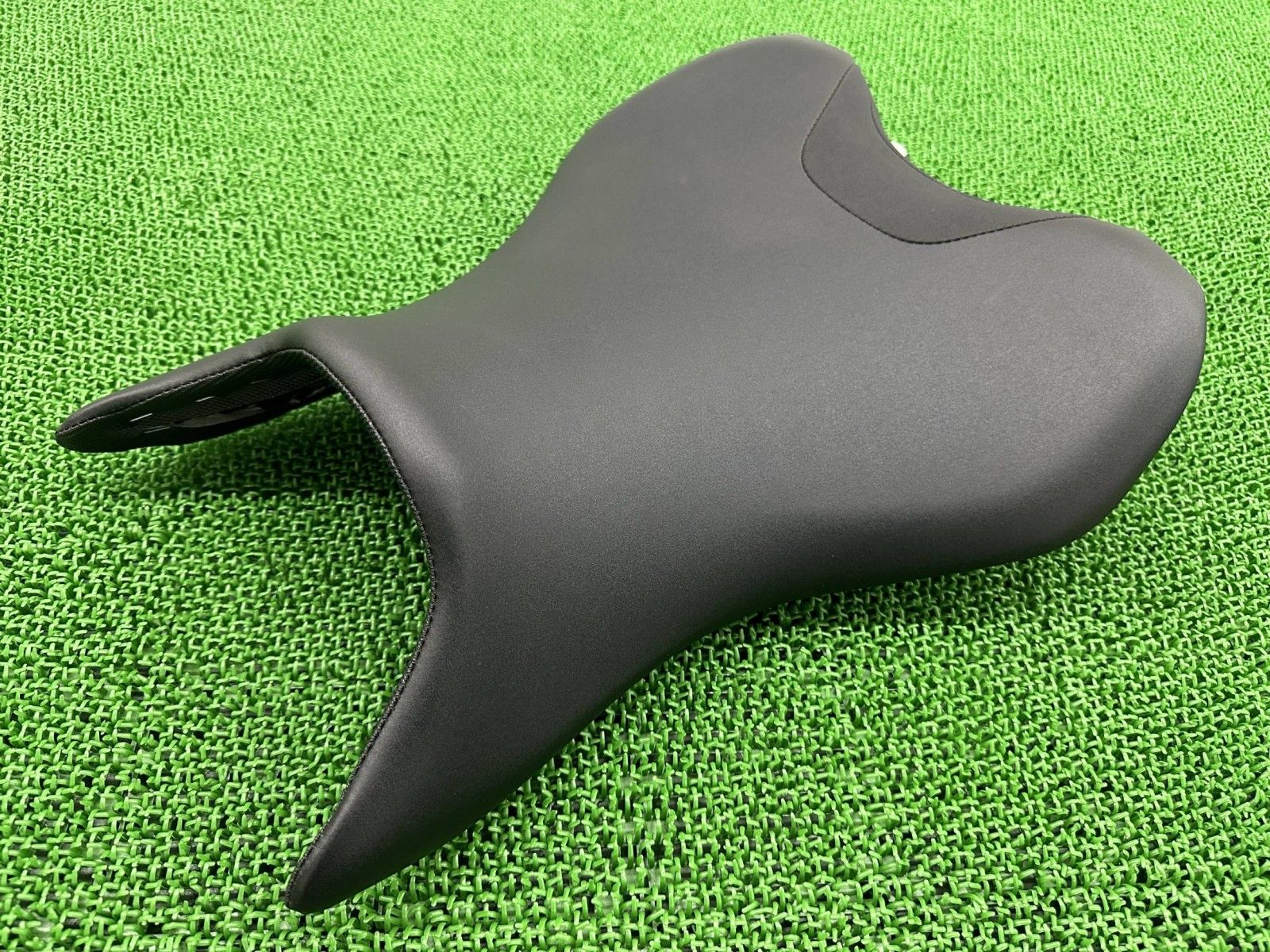 MT-07 フロントシート B4C-00S ヤマハ 純正 バイク 部品 RM19J MT07 メインシート 車検 Genuine Js