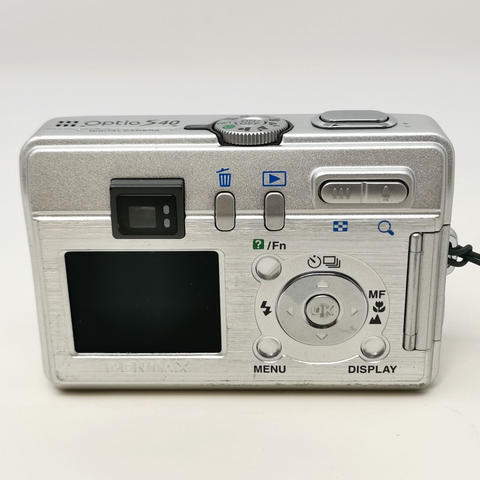 スマホ転送OK✨PENTAX Optio S40✨動作確認済 単三電池 可愛い♪ optio s40 PENTAX 動作確認済み 電池式 ペンタックス シルバー