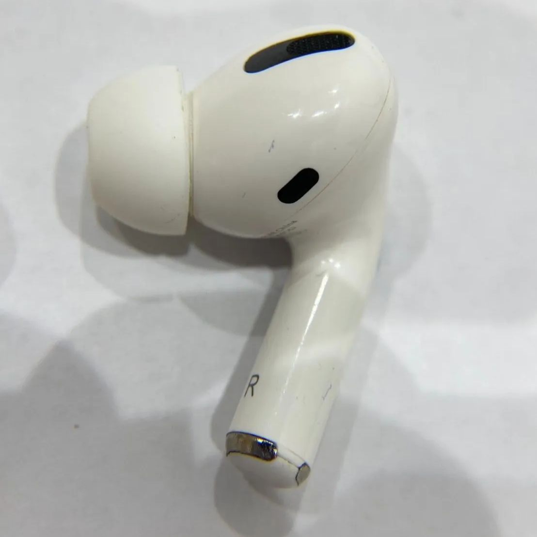 Original Apple AirPods Pro Charging Case Replacement A2190