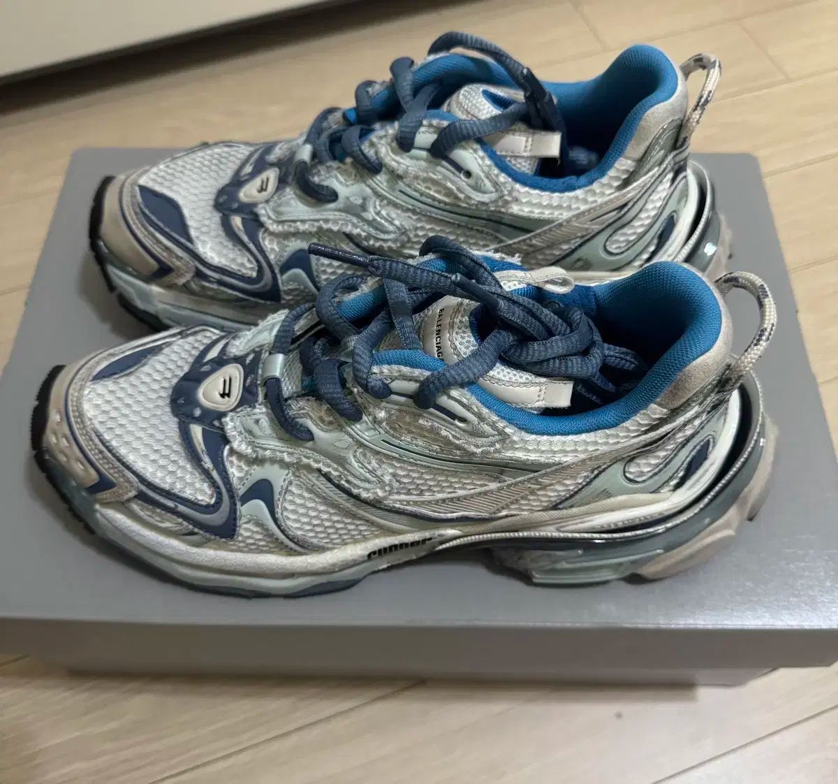41 ) バレンシアガ ランナー 2 0 BALENCIAGA バレンシアガ 41 ) バレンシアガ ランナー 2 0 BALENCIAGA バレンシアガ