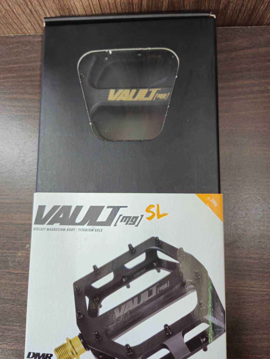 ディーエムアール(DMR) VAULT PEDAL SUPER LIGHT MAGTI CAST BLK - メルカリ