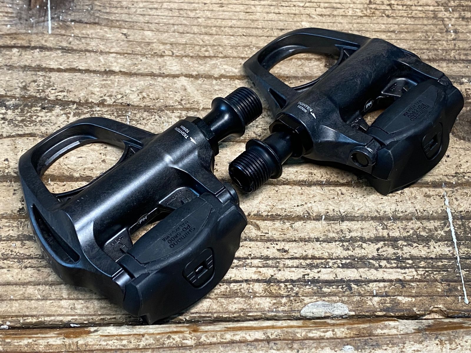 IQ642 シマノ SHIMANO 105 PD-5800 ビンディングペダル SPD-SL