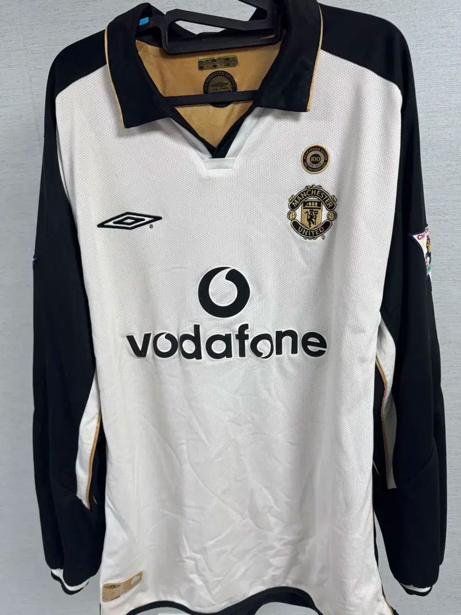 【正規品】マンチェスター・ユナイテッド 2000/2001 V.ニステルローイ 正規品】マンチェスター・ユナイテッド 2000/2001 V.ニステルローイ