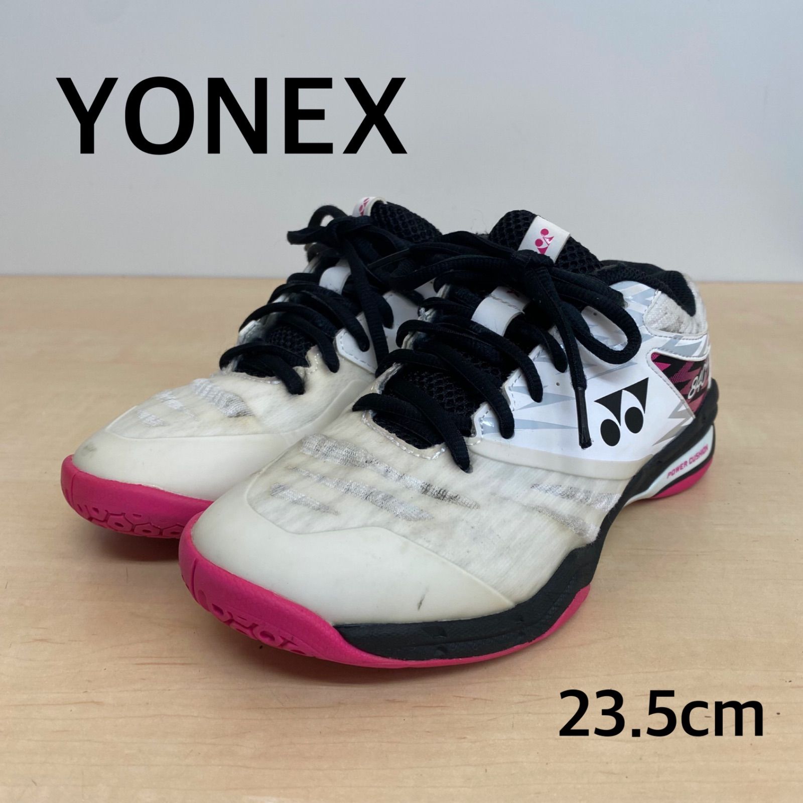 YONEX ヨネックス パワークッション 840 ミッド バトミントン