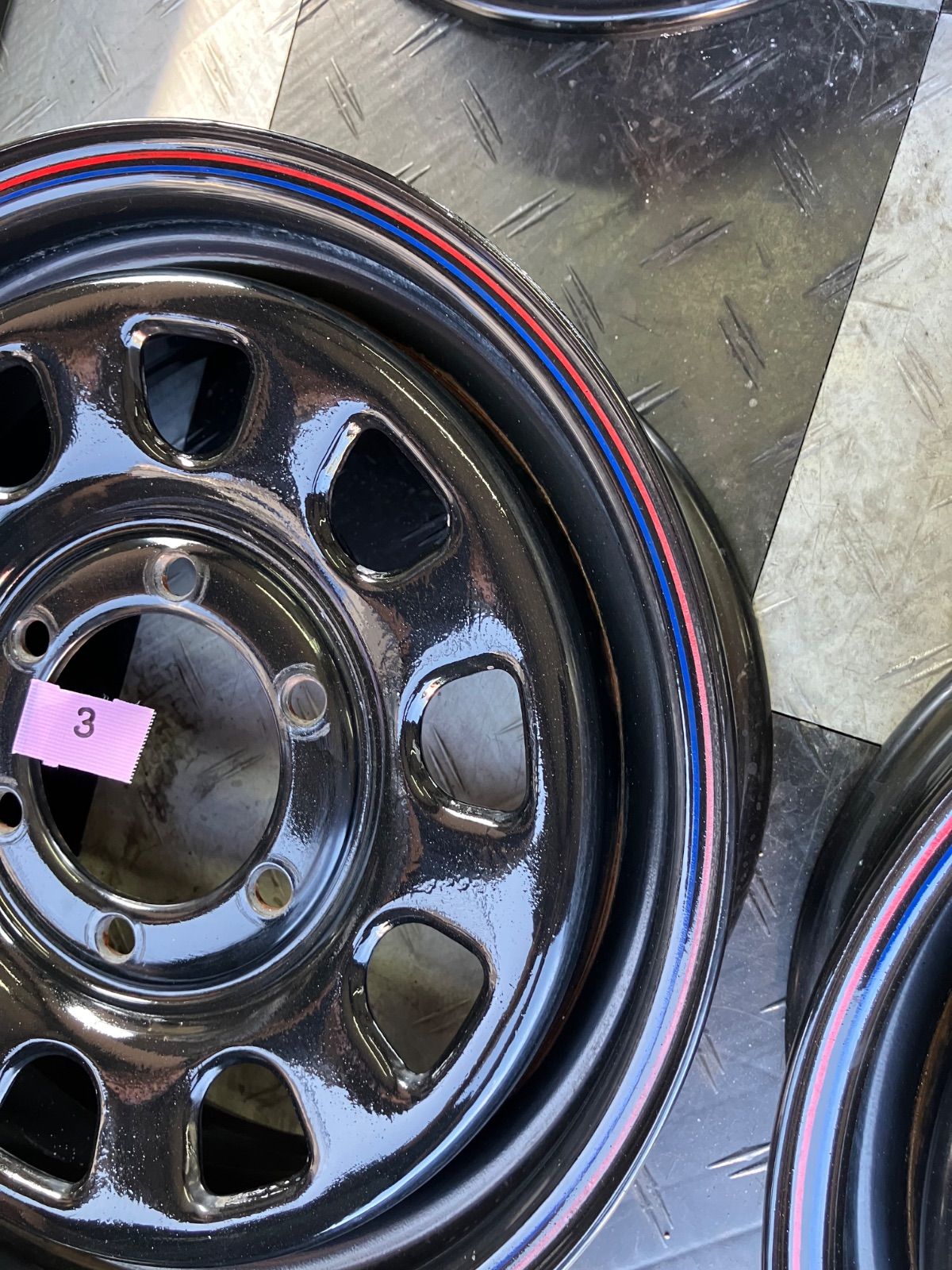 デイトナ ブラック 16インチ スチールホイール 16x6.5J 139.7 6H デイトナ ブラック 16インチ スチールホイール 16x6.5J 139.7 6H