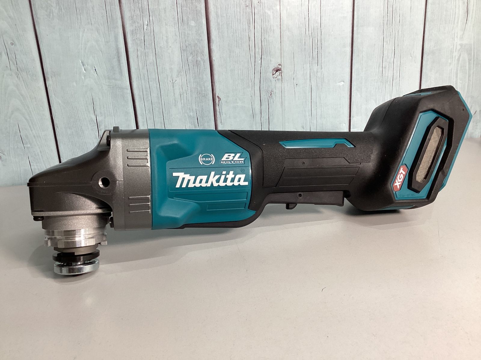 マキタ makita 100mmコードレスディスクグラインダ GA009GZ