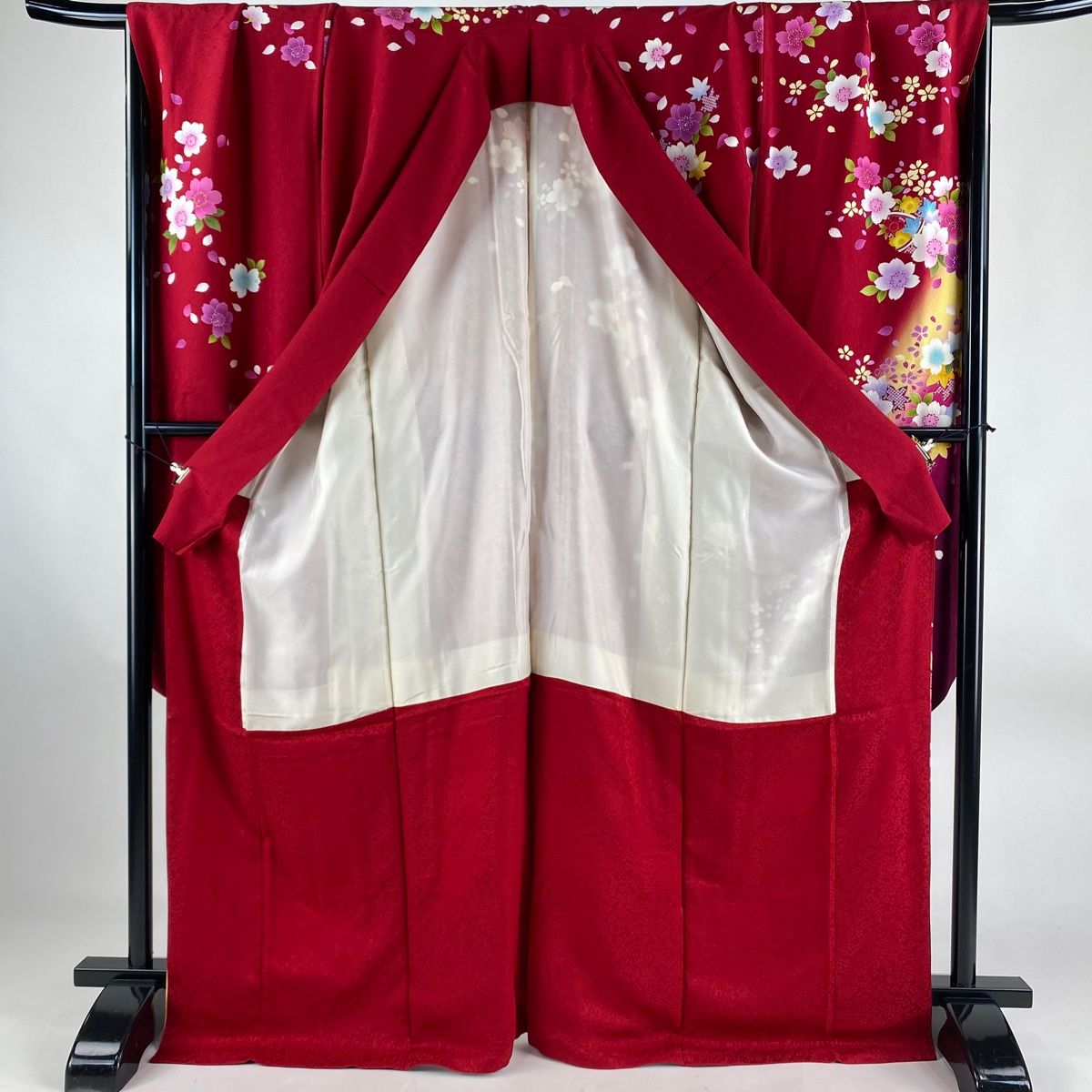 振袖 身丈170cm 裄丈73.5cm L 袷 桜 鞠 金糸 染め分け 赤 正絹 美品  