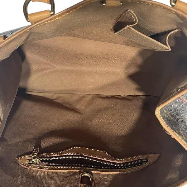 Vuitton モノグラム