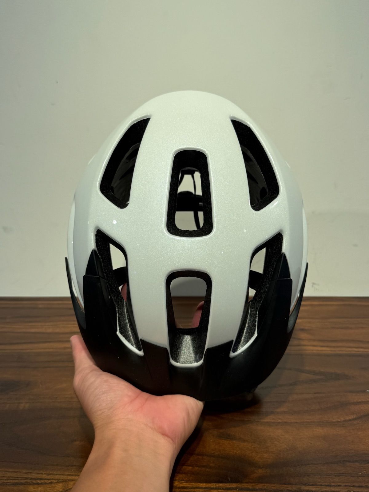 TREK Solstice Asia Fit ヘルメット S Mサイズ ホワイト トレック ソルスティス ロードバイク 自転車 クロスバイク 白 アジアンフィット BRIGHTFACE_UK