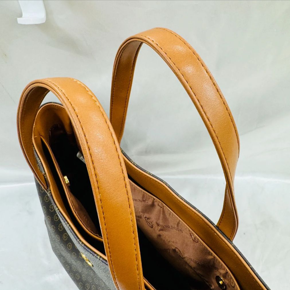 A【中古】GIANNI VALENTINO ジャンニバレンチノ ハンドバッグ
