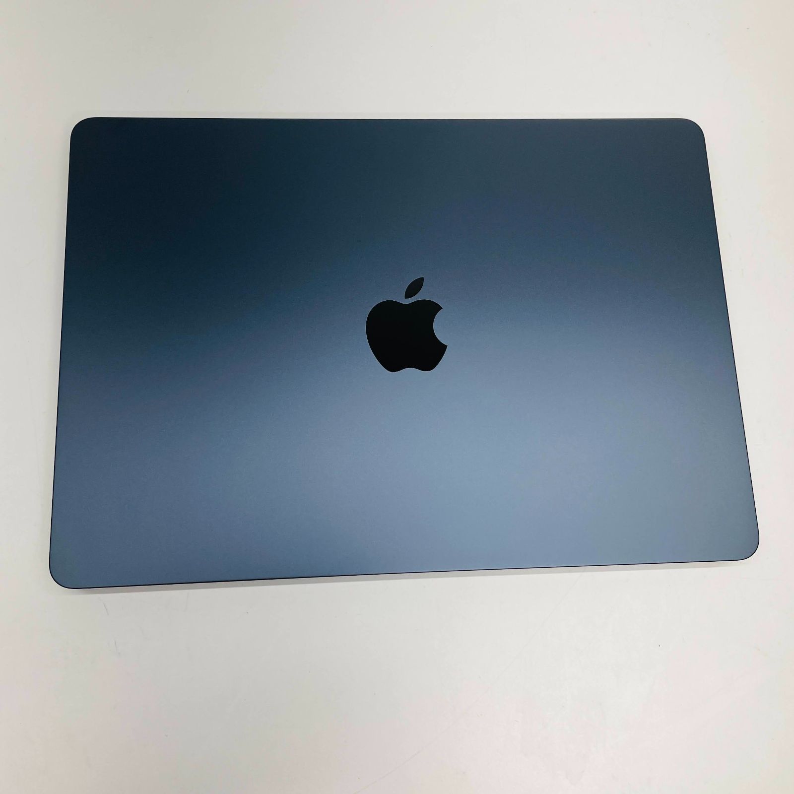 美品 バッテリー最大容量91% Apple MacBook Air M2 2022 MLY33J/A M2