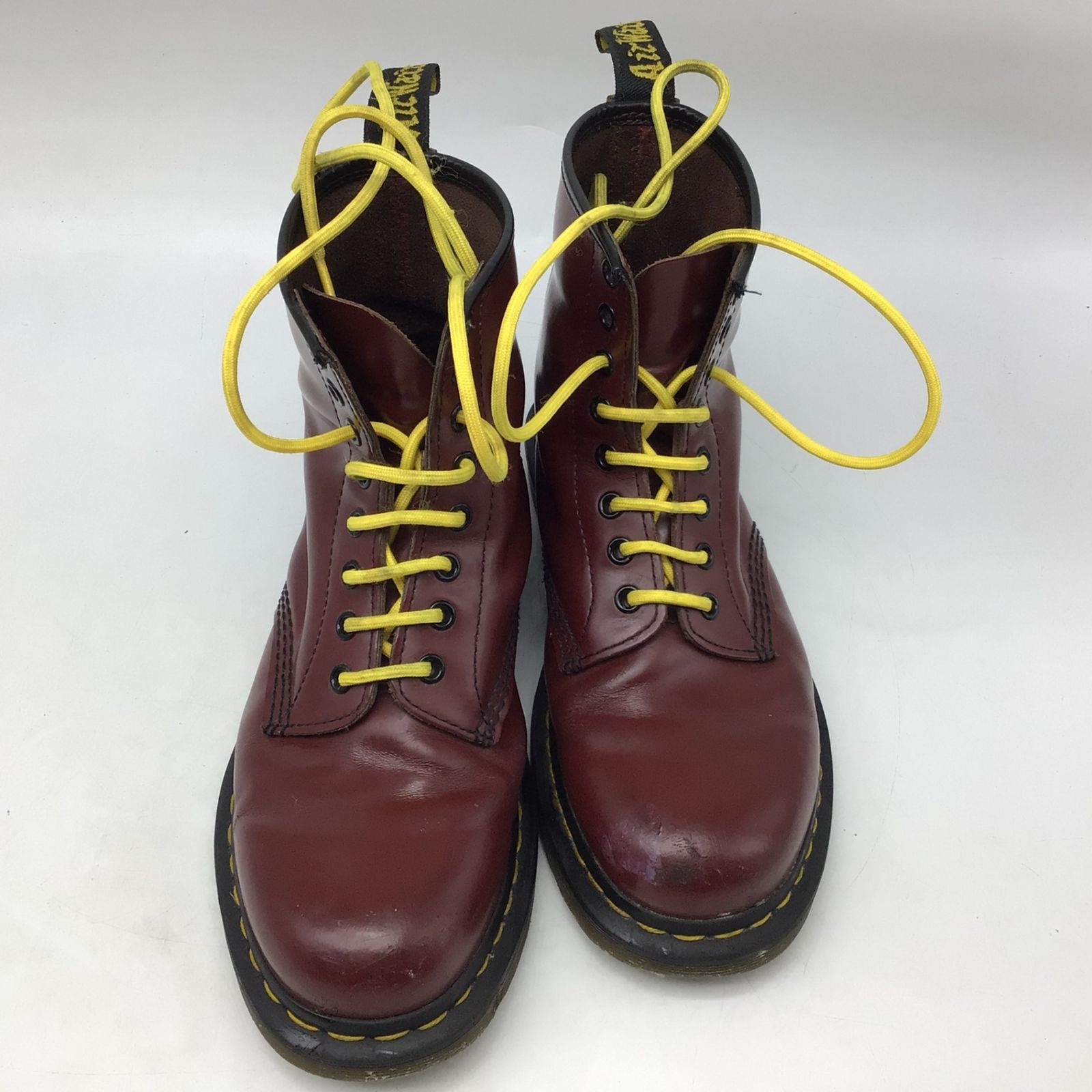 Dr. Martens チェリーレッド 8ホール UK7 Dr. Martens チェリーレッド レザーブーツ 8ホール ドクターマーチン