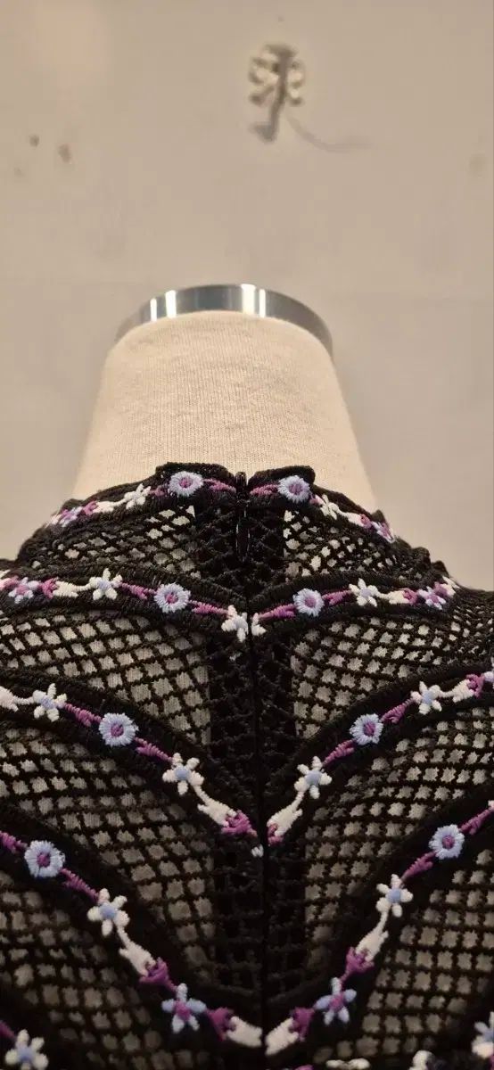 SANDRO(サンドロ) 36 刺繍 レース ワンピース - メルカリ