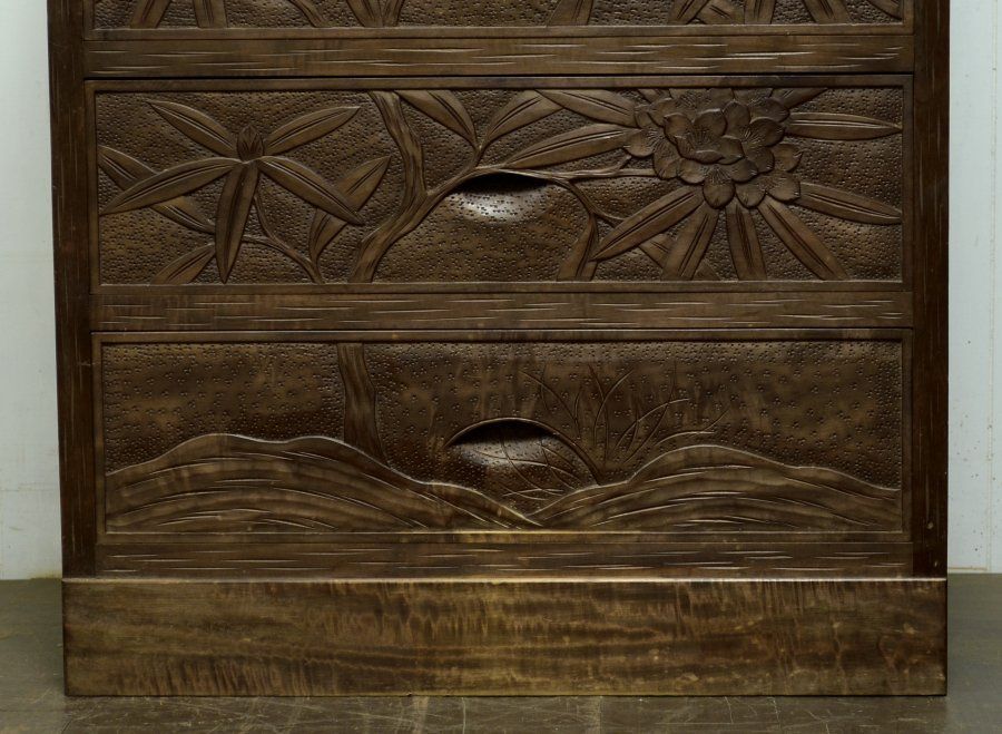 蔵A5457 伝統工芸軽井沢彫 箪笥 四段 引出五杯 チェスト