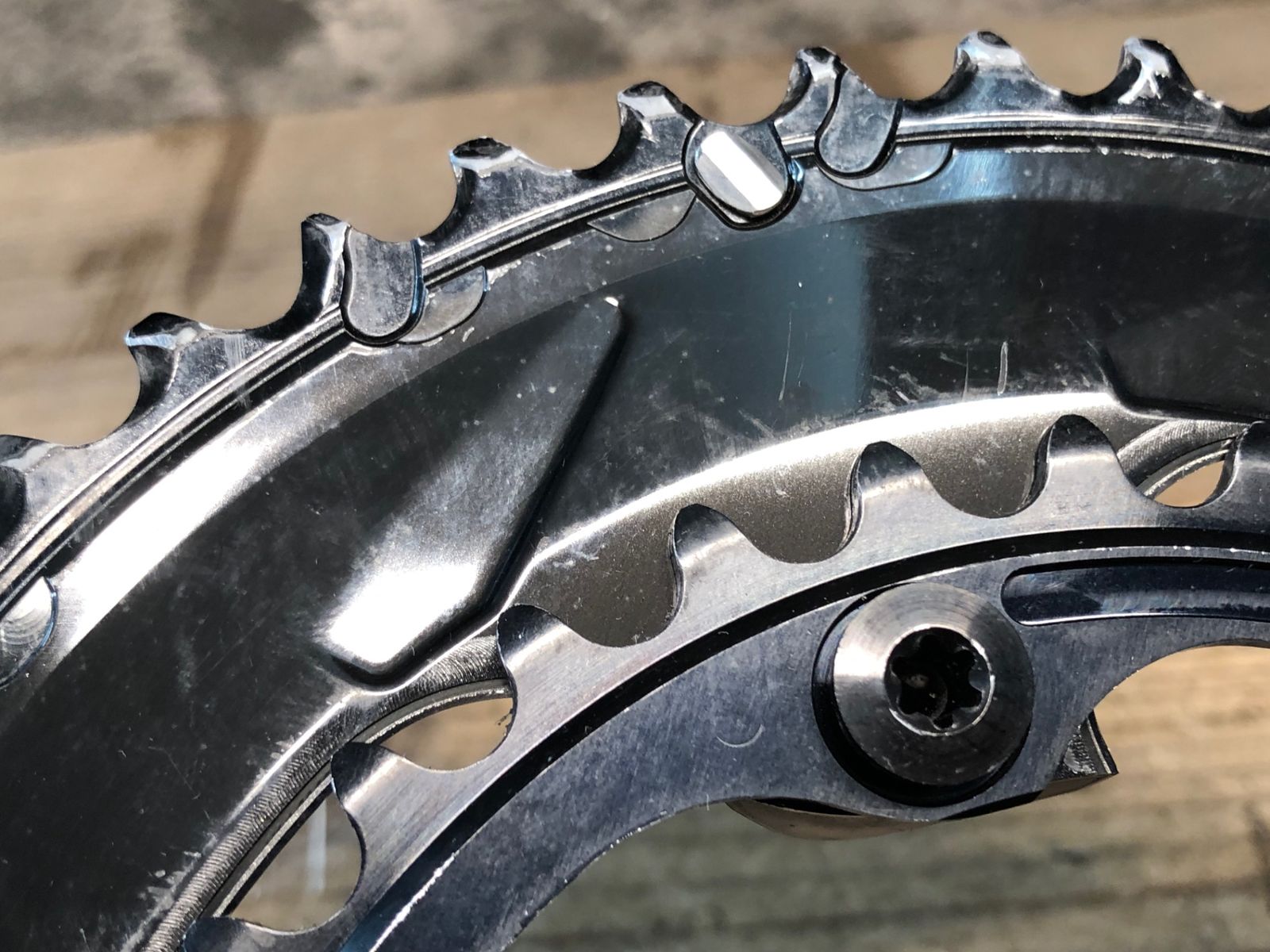 JC011 シマノ SHIMANO デュラエース FC-R9200 チェーンリングセット 50