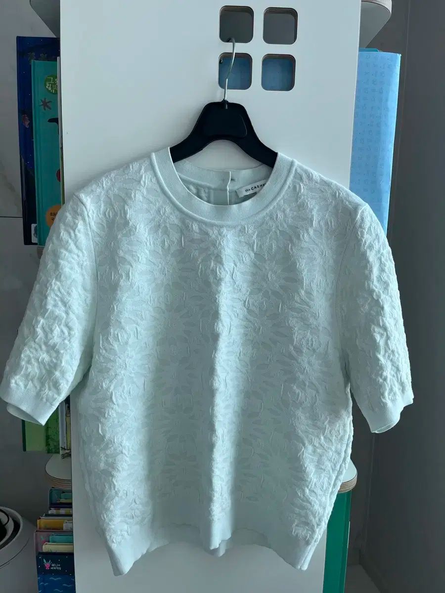23 the CASHMERE ボタン ニットトップス 85