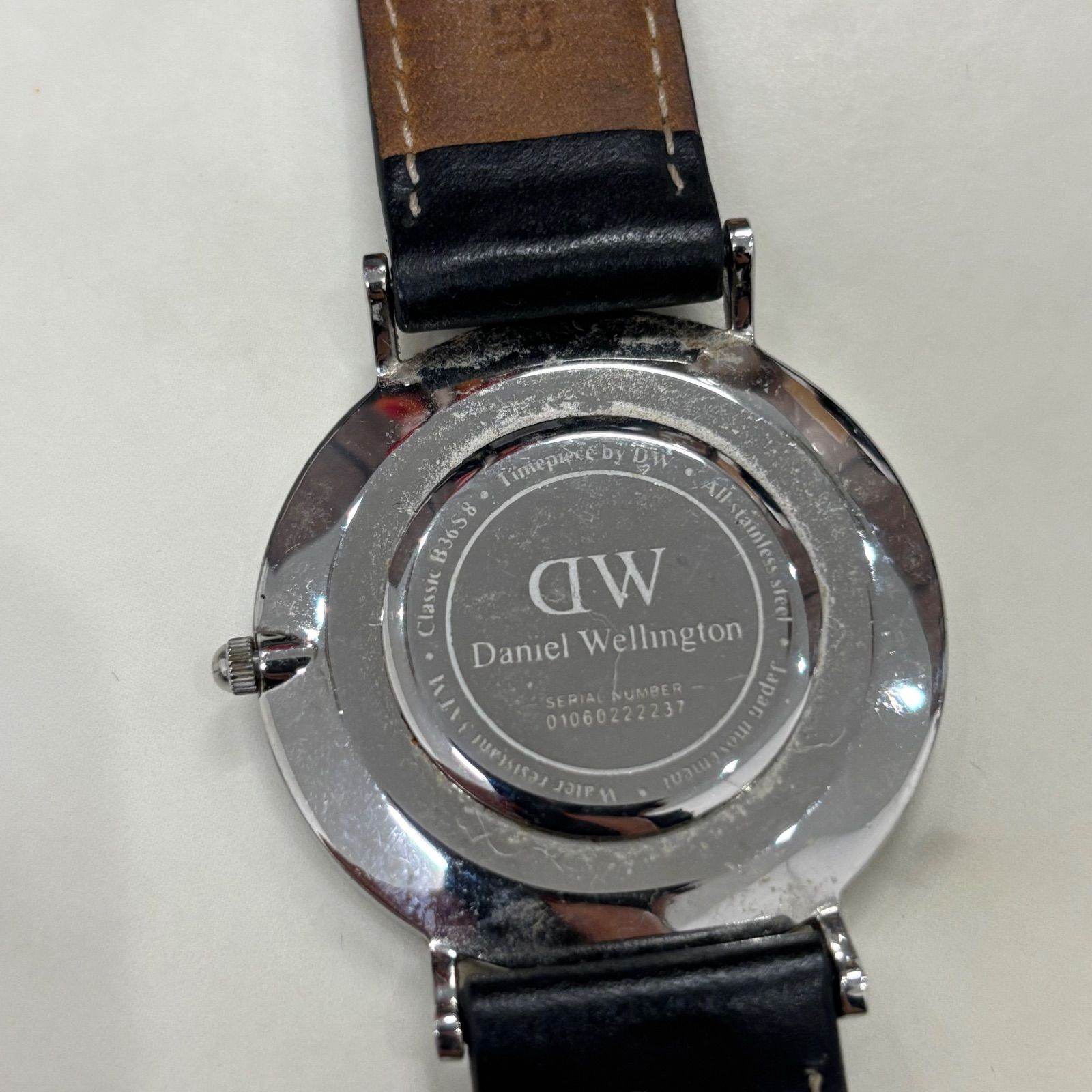 Daniel Wellington DW ダニエル ウェリントン 腕時計 ブラック レザー 