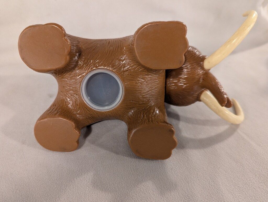 コスモ信用組合★マンモスの貯金箱★未使用品 Yahoo!オークション - SY820 60 コスモ信用組合 貯金箱 マンモス ソフ