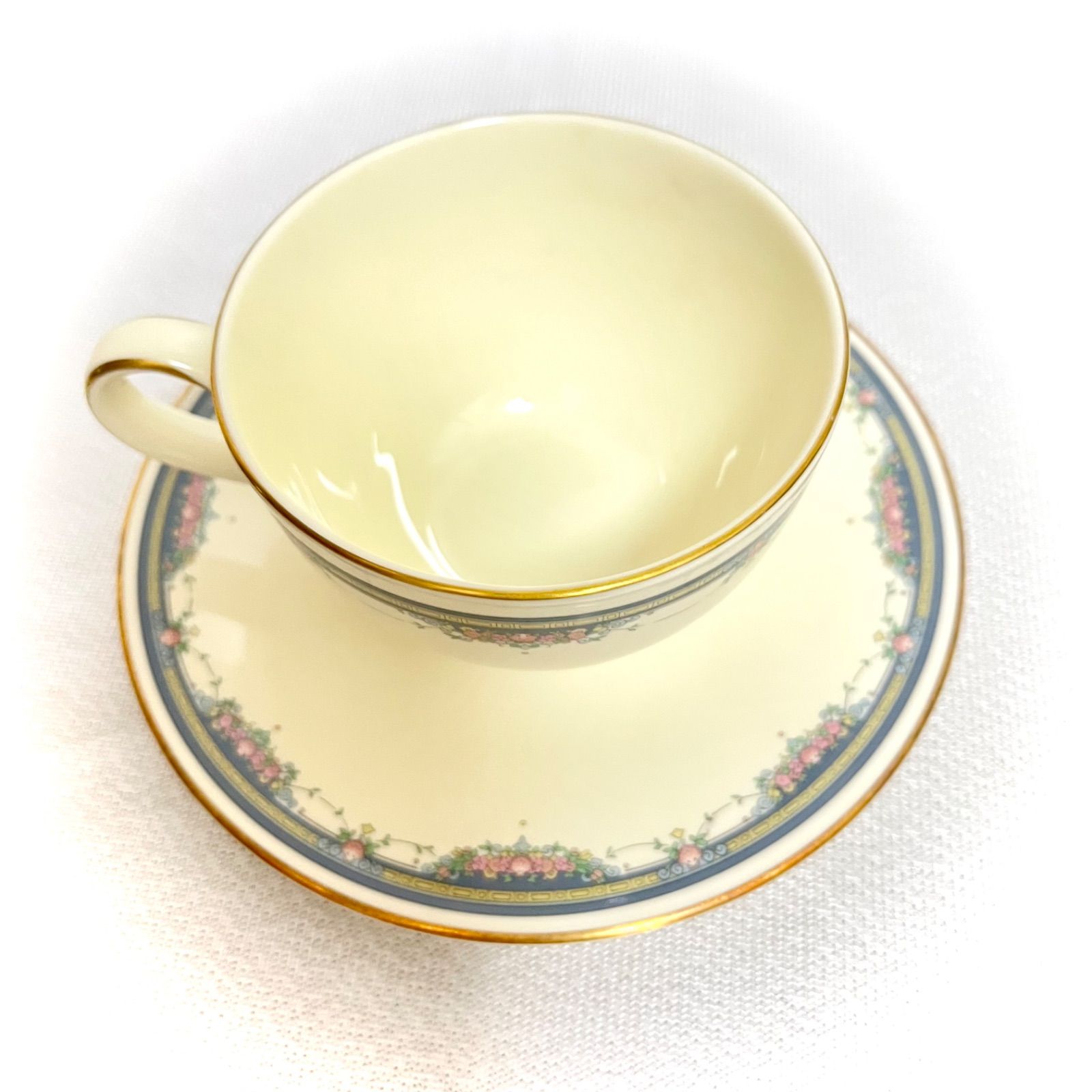 未使用】RoyanDulton Albany Footed Cup & Saucer Set ロイヤル