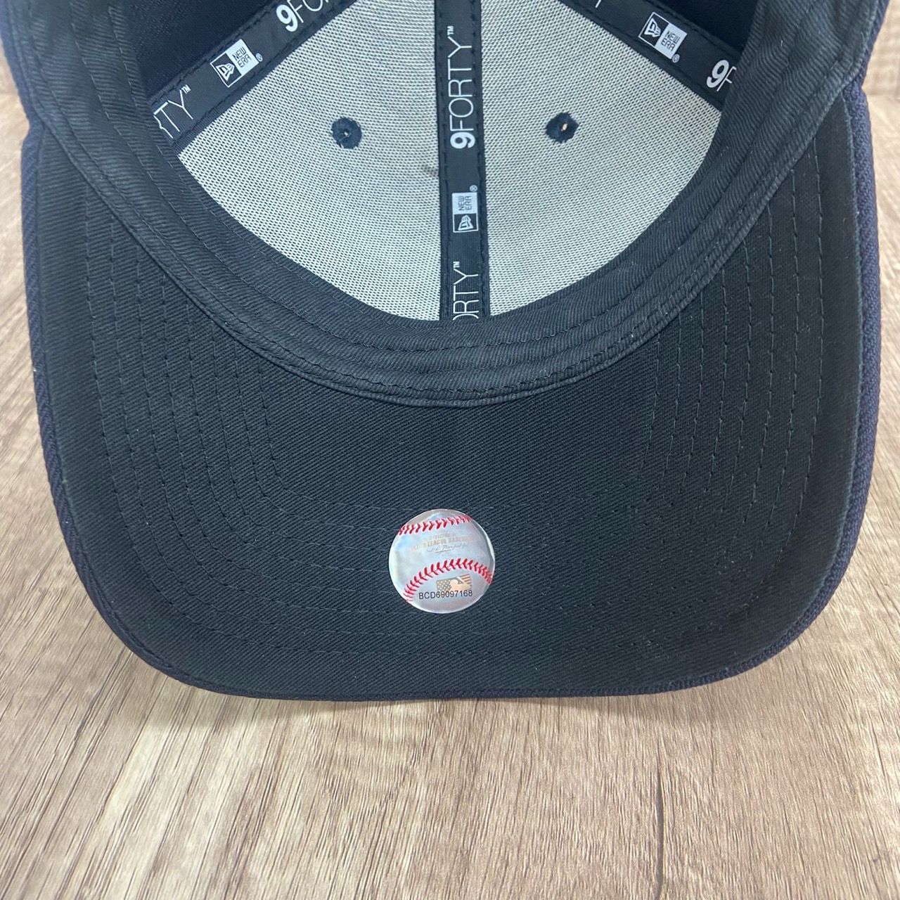 【残り1点】イチロー　引退記念プレート 盾 ブラウン NEWERA ニューエラ 9FORTY ADJUSTABLE イチロー引退記念キャップ