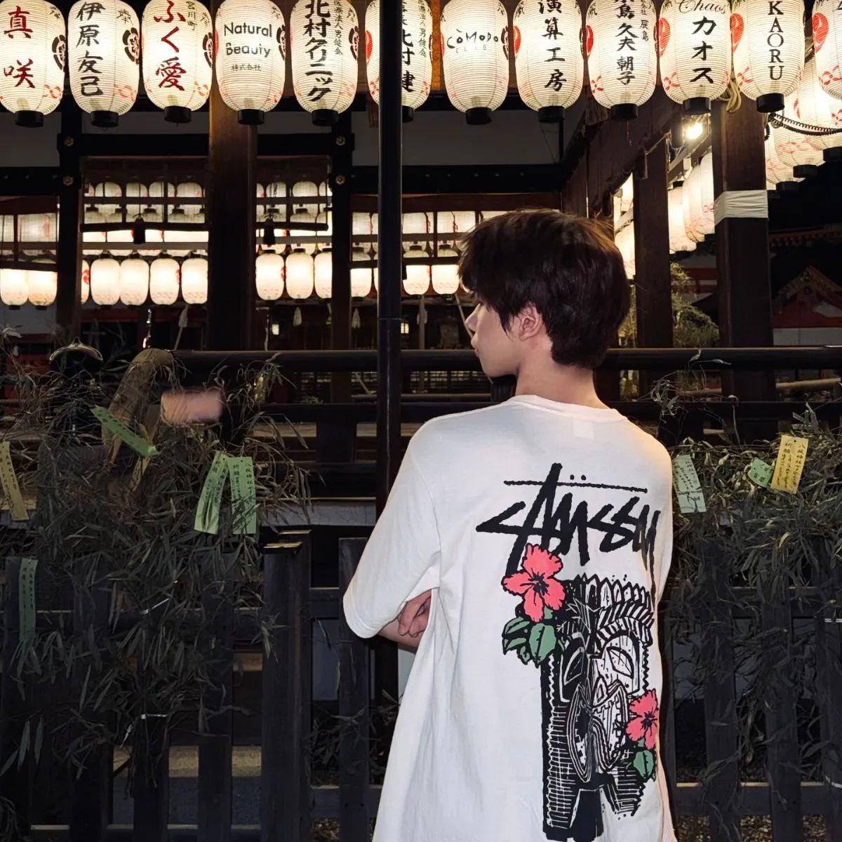 STUSSY Tシャツ 半袖 メンズSTUSSY TIKI TRIBE TEE Tシャツ T-SHIRTS Tシャツ 半袖  ホワイト