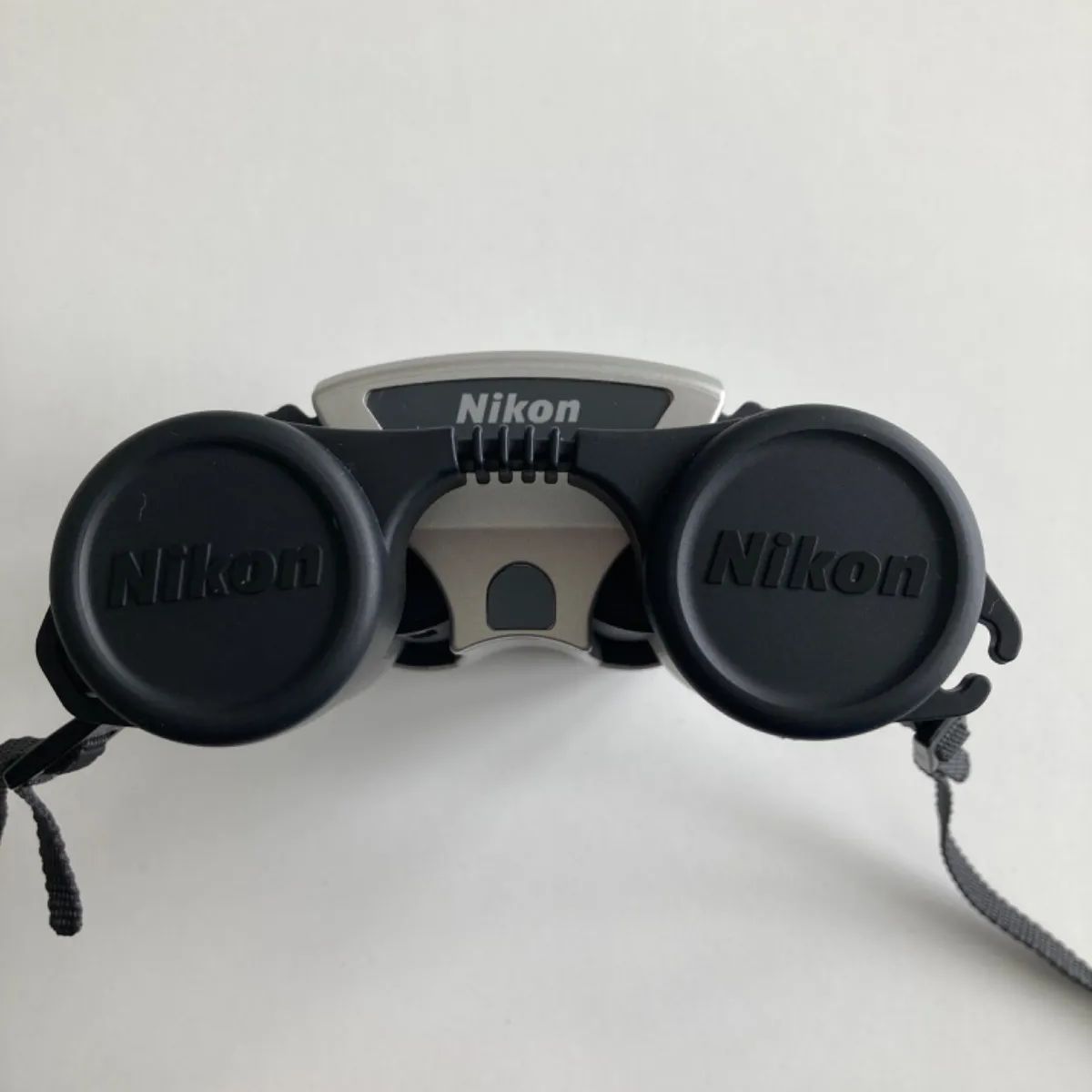 【美品】ニコン(Nikon)✳️ 双眼鏡✳️AQ014900 BINOCULARS 8×25 5.6° ケース付き オペラグラス