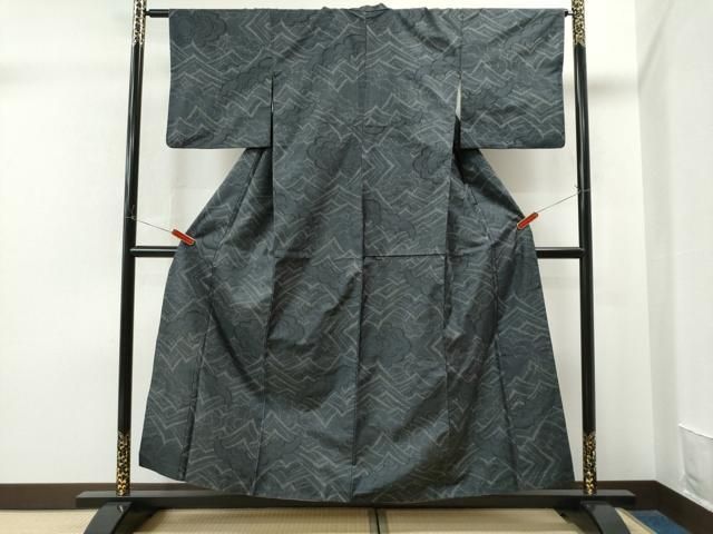 平和屋着物●本場大島紬　7マルキ　泥染め　色紙重ね笹竹文　水間輝利作　証紙付き　正絹　逸品　CAAU1641yc 平和屋着物○本場大島紬 7マルキ 泥染め 色紙重ね笹竹文 水間