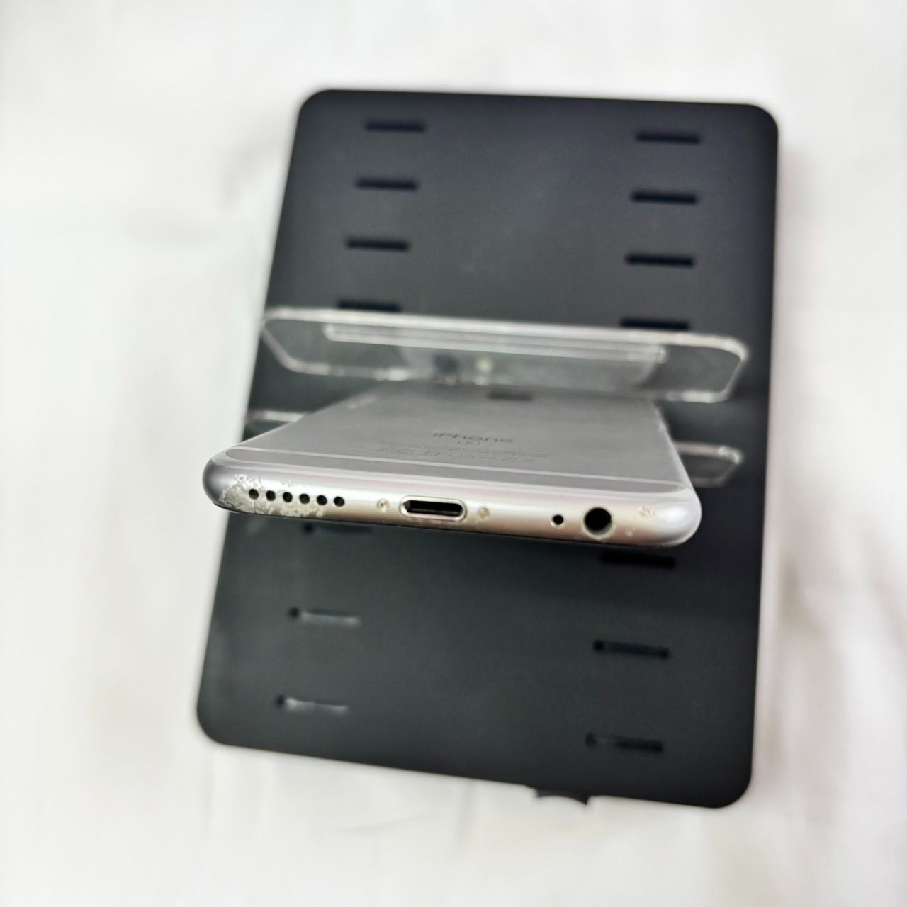 Apple iPhone 6s スペースグレー simフリー ジャンク 237 - メルカリ