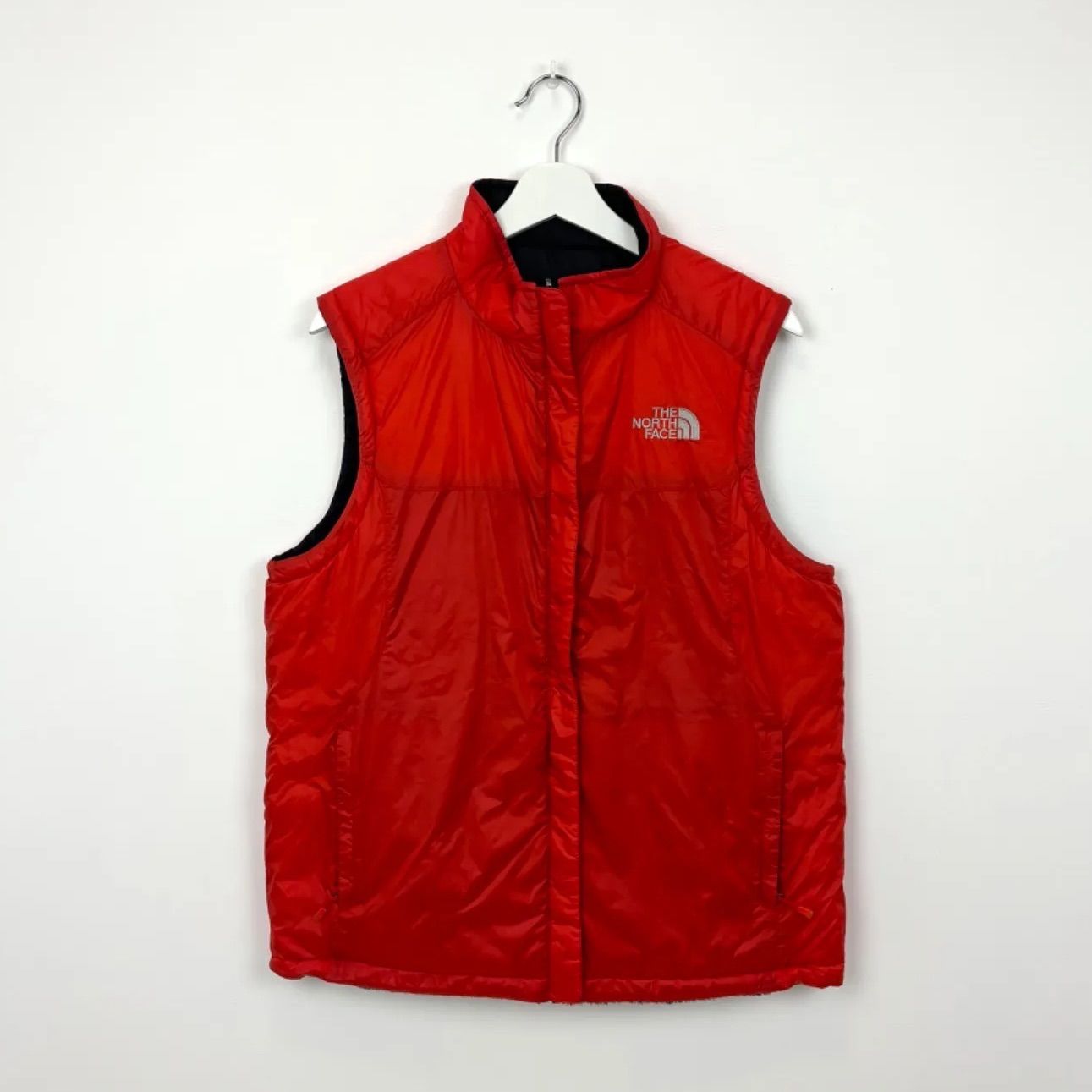 THE NORTH FACE】ザ・ノースフェイス ノースリーブ ジャケット L THE NORTH FACE】ザ・ノースフェイス ノースリーブ ジャケット L