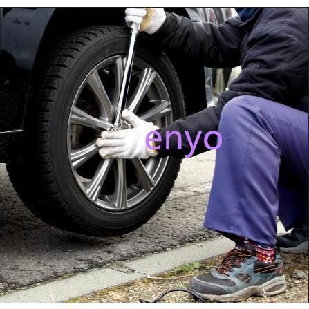 自動車 タイヤ交換