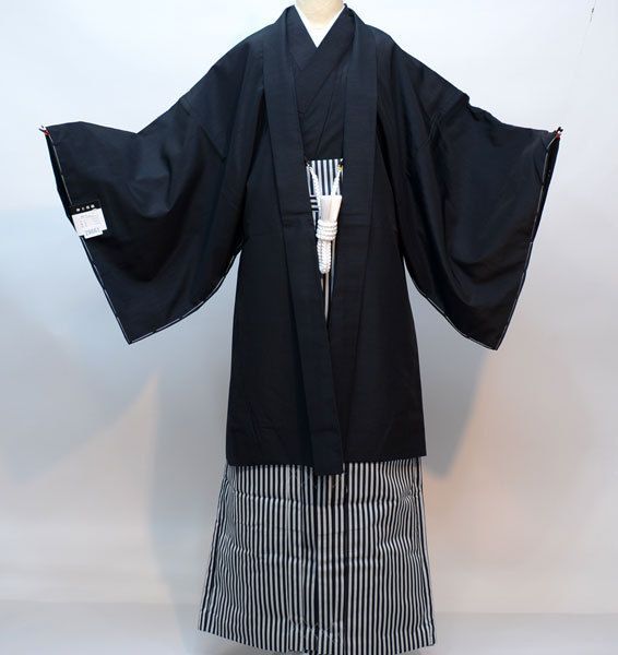 羽織 袴セット 紋付 黒地 男性用 LLサイズ 適合身長175-185cm 半襦袢 角帯 羽織紐付き 紋入れ可 NO29661-LL