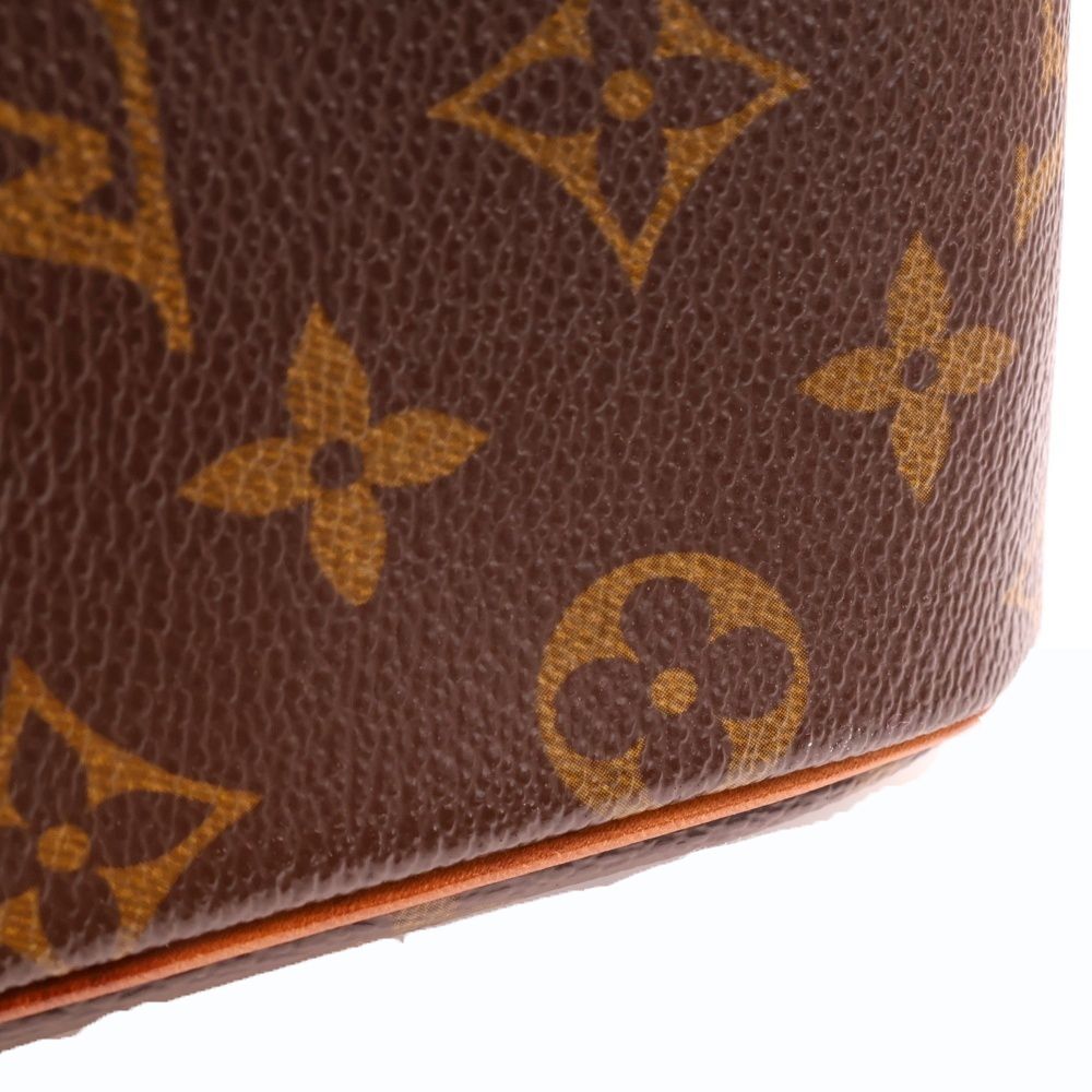 LOUIS VUITTON (ルイヴィトン) モノグラム ヴィヴァシテGM  