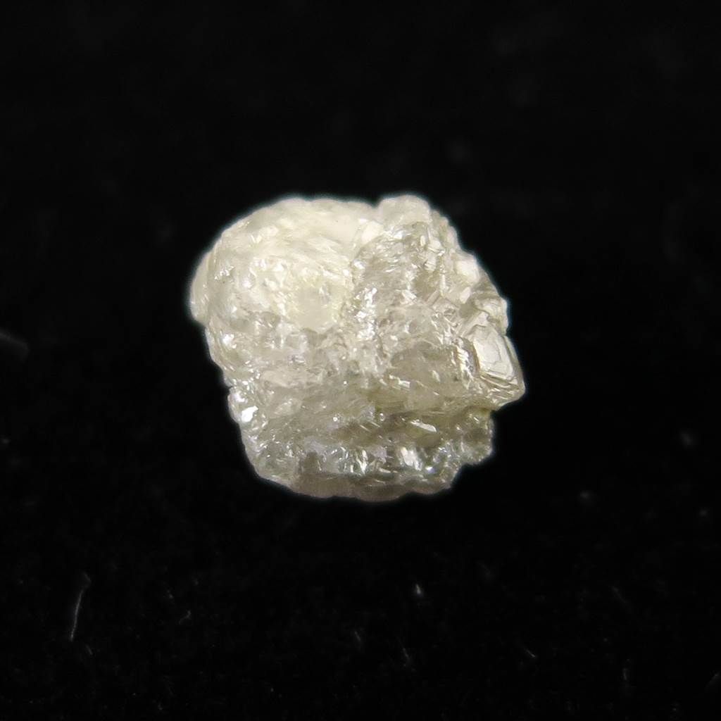 天然ダイヤモンド原石 1.15ct 凸凹表面 カケとヒビ有 要画像確認