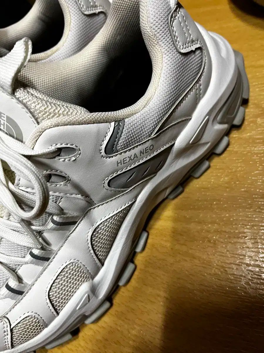 月出品 THE NORTH FACE(ザノースフェイス) ヘキサ ネオ 出品 【公式通販】