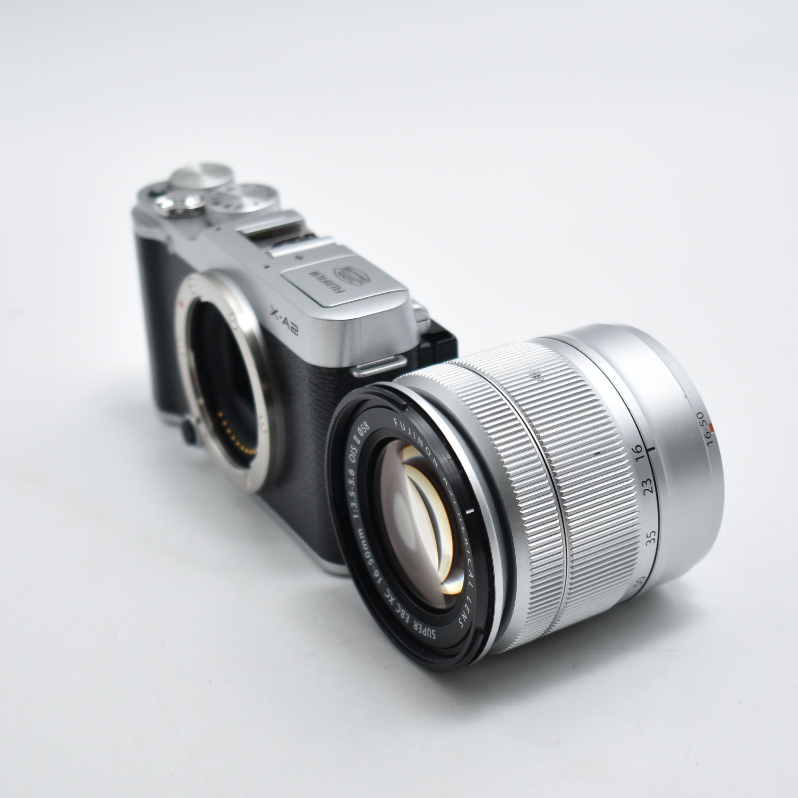 B 9641 デジタルカメラミラーレス一眼 X A 2レンズキット シルバー