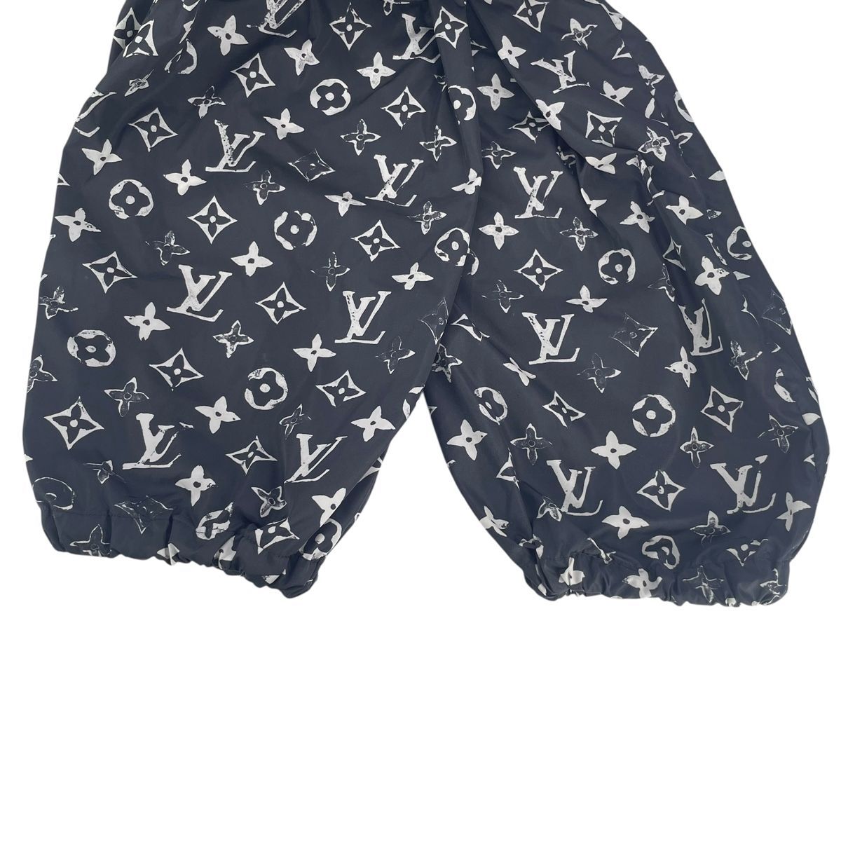 高級 人気 ルイヴィトン ステンシルエフェクト モノグラム ナイロンパンツ ヴィトン 20SS ナイロン パンツ 38 レディース ブラック RW201W