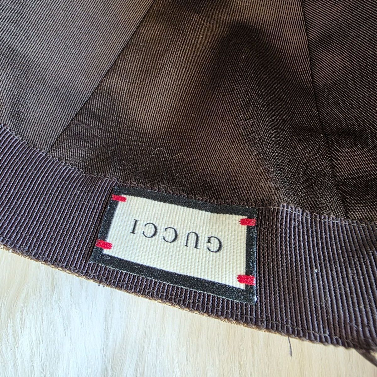 ☆ 定価7万 GUCCI (グッチ) ウェブ ストライプ付き GGキャンバス