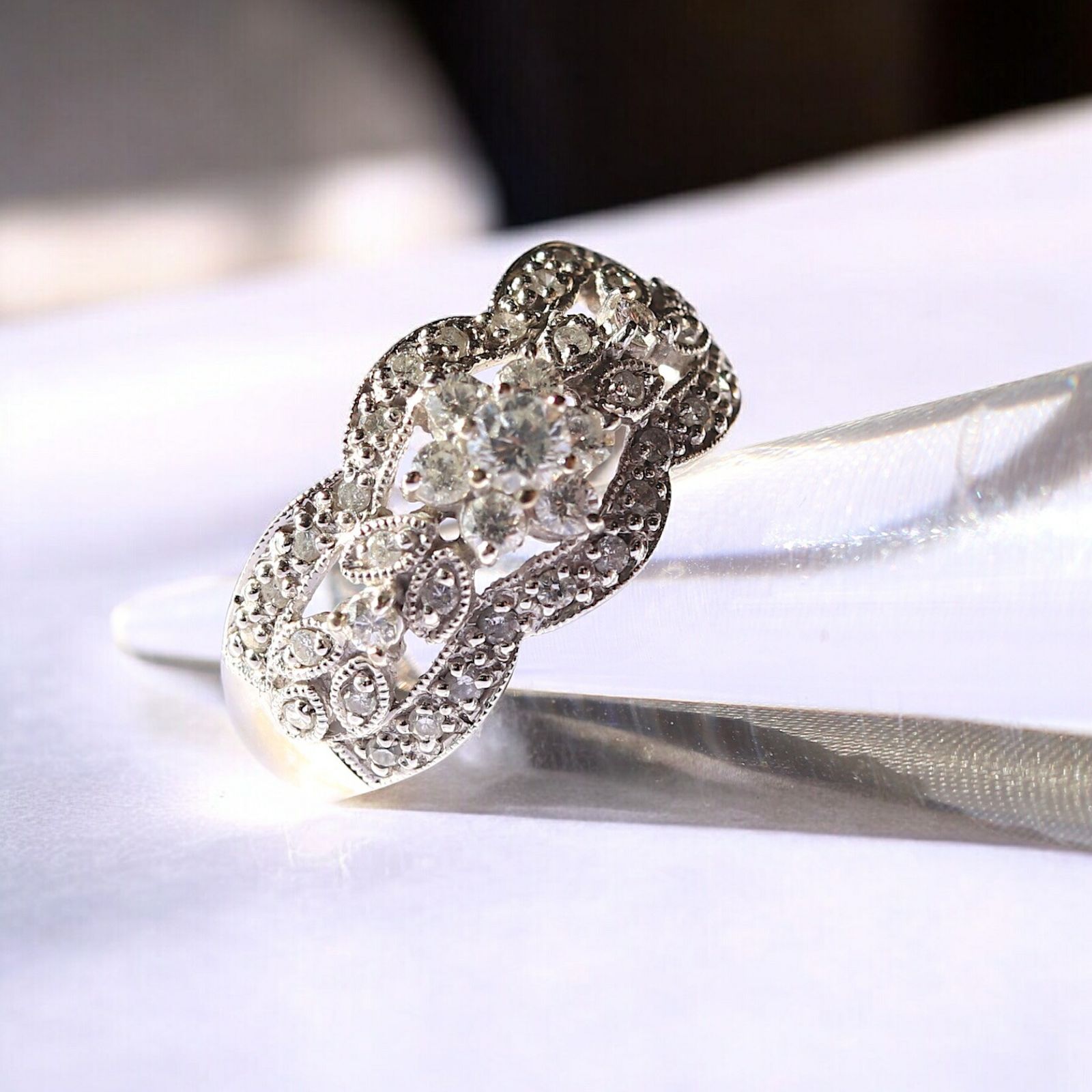 DIAMOND