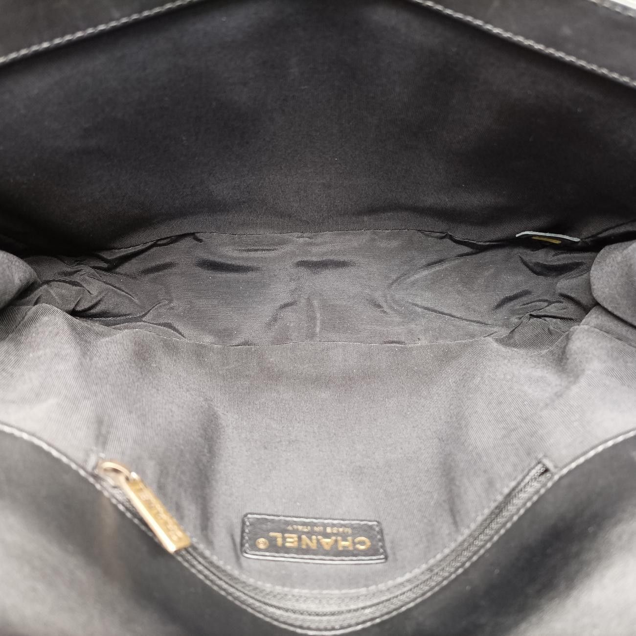 シャネルChanelボーイシャネルブラックレザーA6671115332938