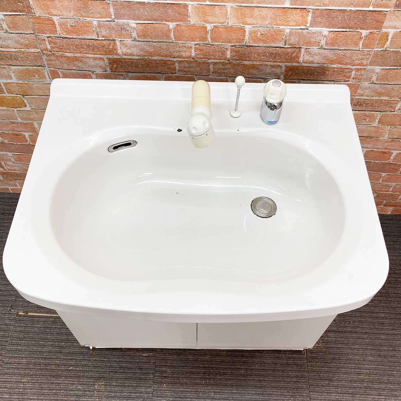 水栓シャワー蛇口付き 2枚扉タイプ