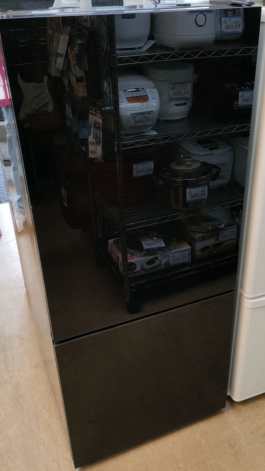 6/17 値下げ?AZUMA 170L冷蔵庫?MR-GL170 Coolなガラストップ