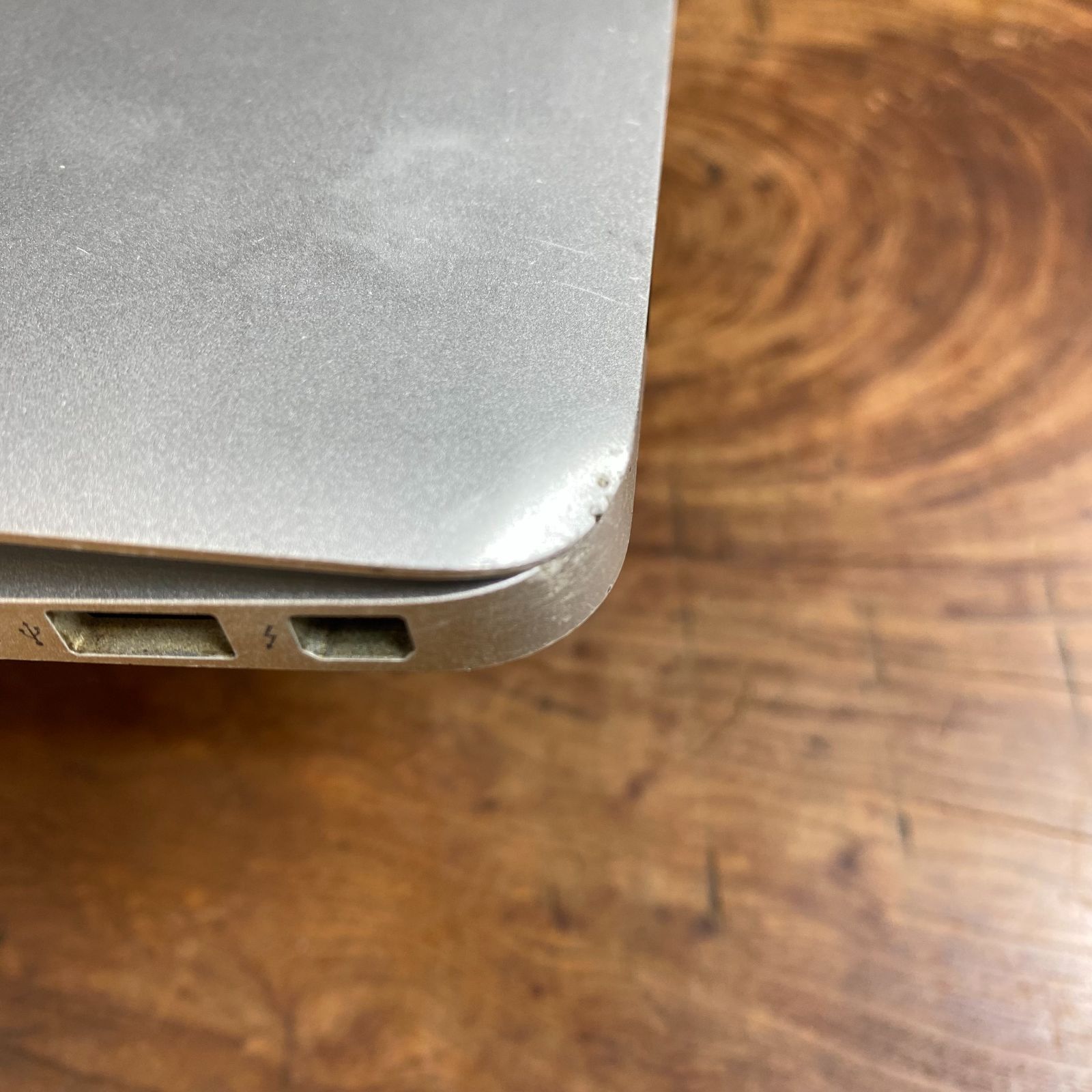 ［ジャンク品］Apple MacBook Air 13inch 2013/511 ジャンク品］Apple MacBook Air 13inch 2013/Core i5 1.3GHz