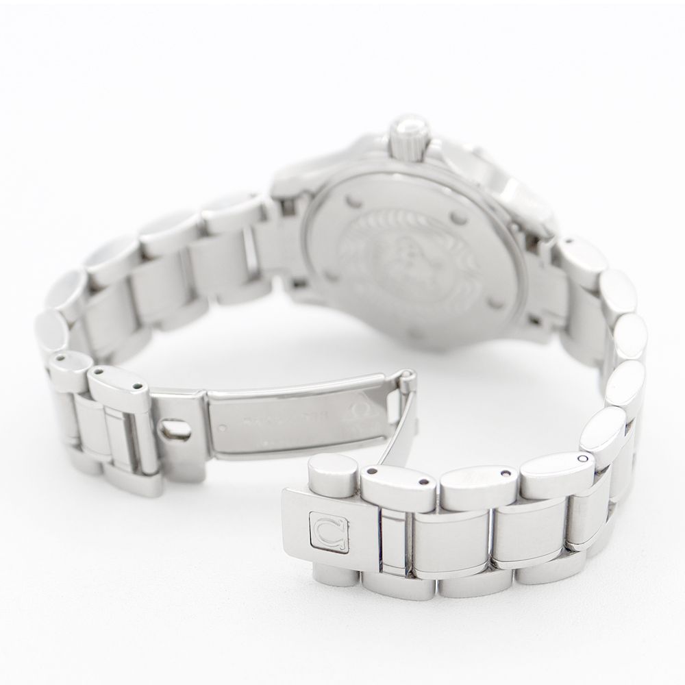 電池交換済 OMEGA オメガ シーマスター 300 2285.80 デイト 300m防水 青 ブルー ギョーシェ SS ステンレス レディース クォーツ【6ヶ月保証】【腕時計】【中古】 電池交換済 OMEGA オメガ シーマスター 300 2285.80 デイト 300m防水